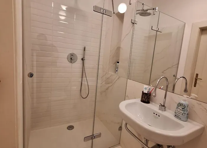 Sarlot * Bratysława