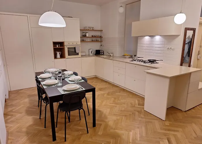 Sarlot Apartment Pressburg